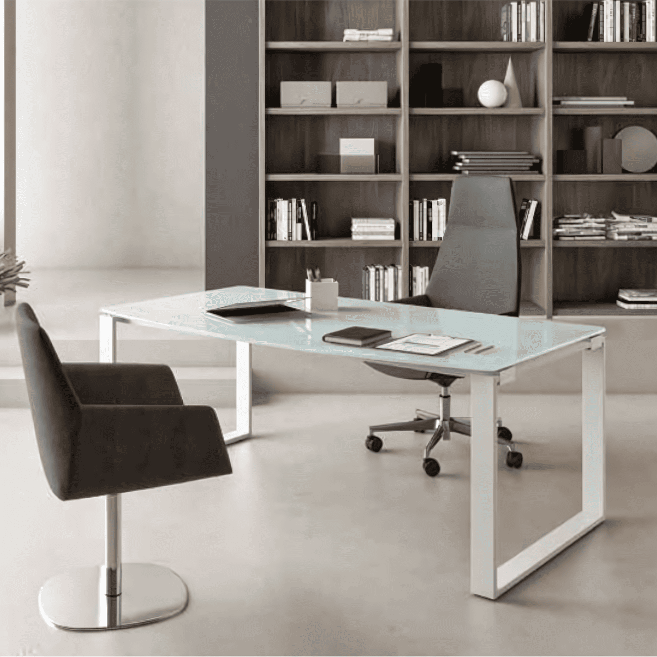 Bureau de direction QUADRIFOGLIO X-TIME WORK AVEC PLATEAU EN VERRE - Modèle d'exposition - Déstockage