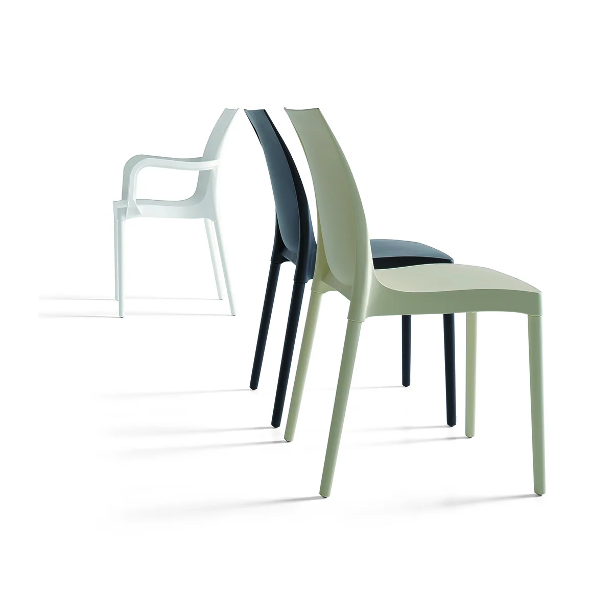 Chaise accueil SINÉA, vue 06